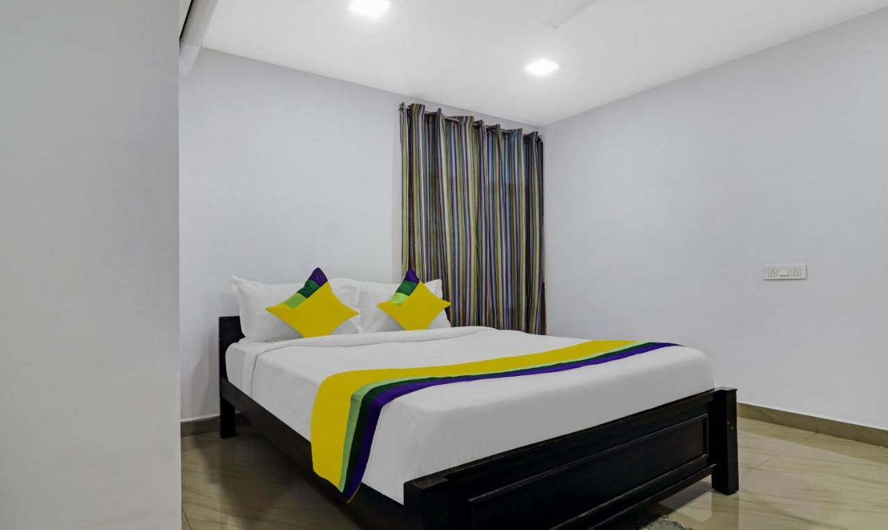 Itsy By Treebo - Lg Grand Inn Hyderabad Exteriör bild