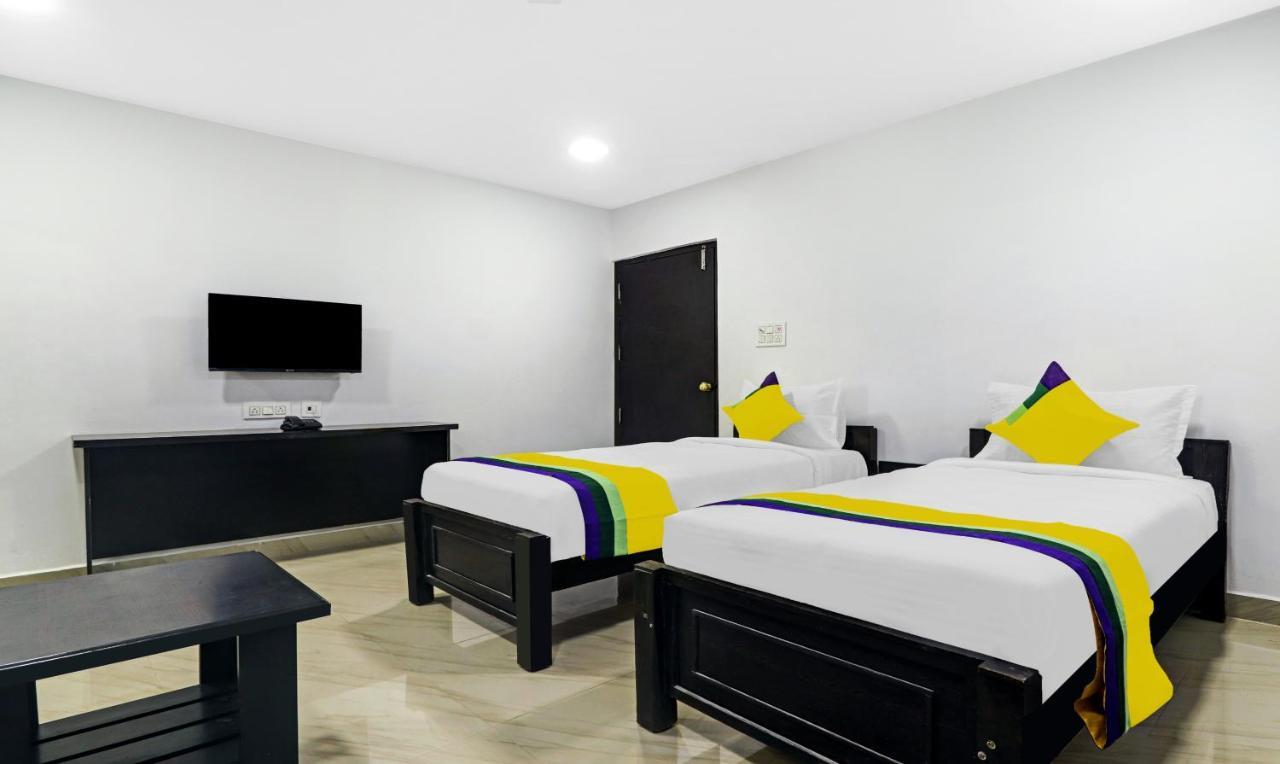 Itsy By Treebo - Lg Grand Inn Hyderabad Exteriör bild